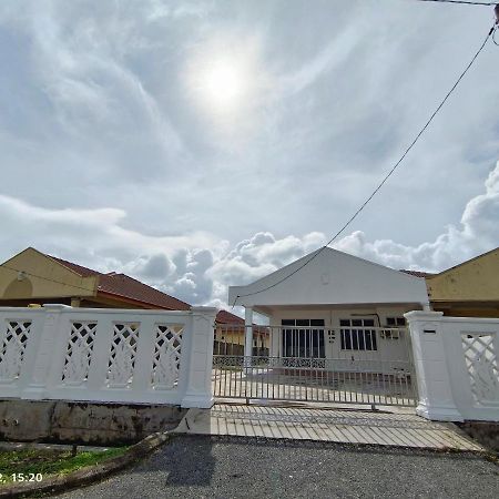Seaview Promenade Homestay Dungun Exteriér fotografie