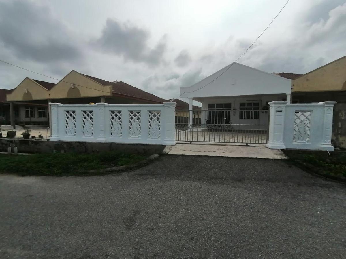 Seaview Promenade Homestay Dungun Exteriér fotografie